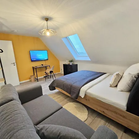 Fewo Am See, Ferienhaus, 7 Schlafzimmer, Waschmaschine, Businesswohnung Salzgitter Exterior photo