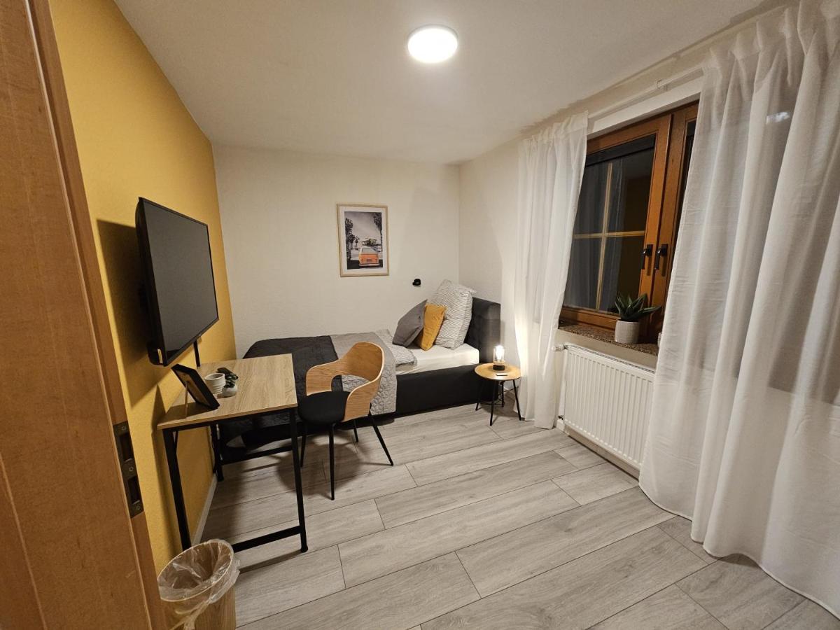 Am See, Ferienhaus, 7 Schlafzimmer, Waschmaschine, Businesswohnung Salzgitter